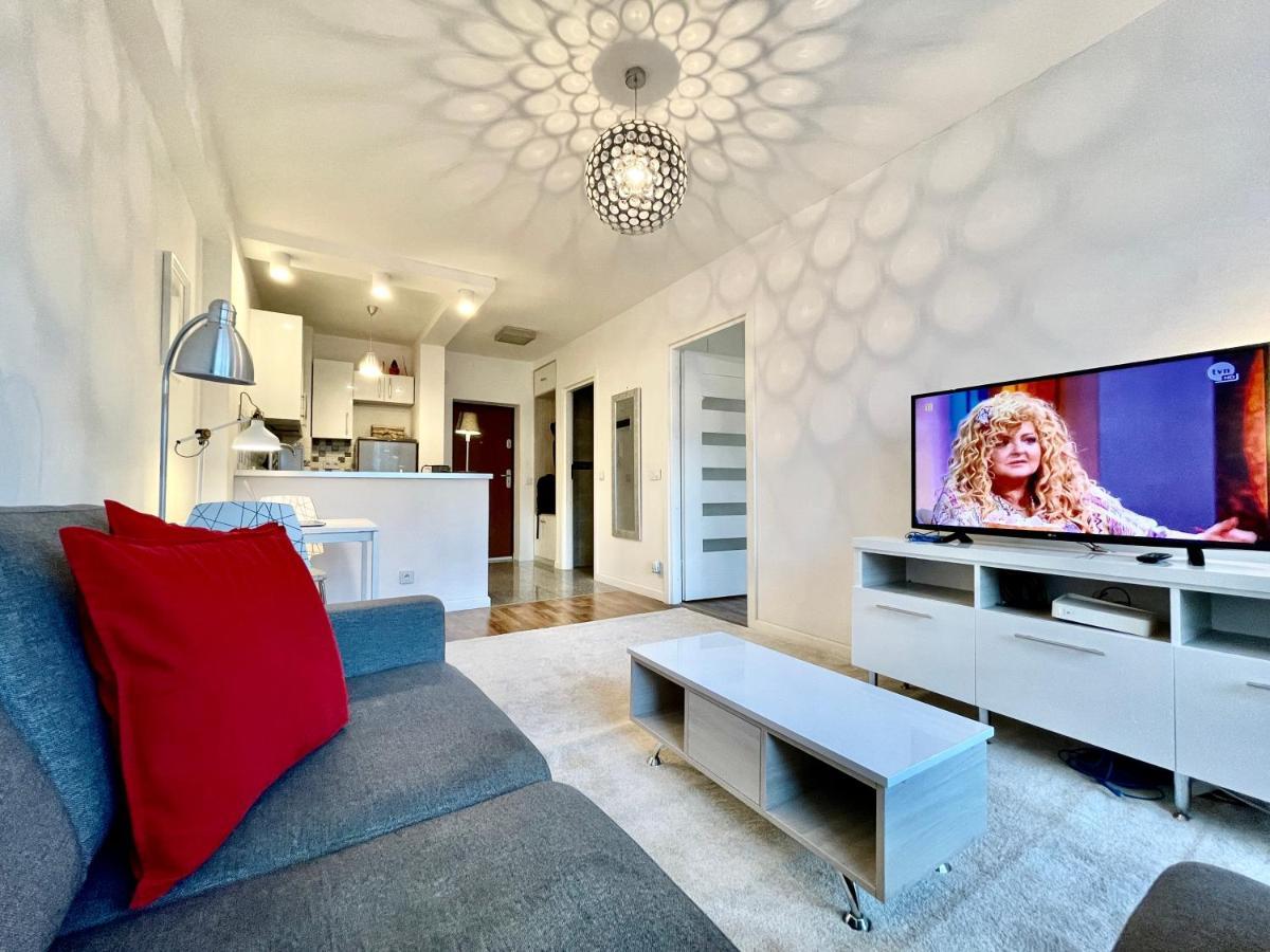 Apartamento Decor 2 Metro Fast Wifi 55'Tv Netflix Hbo Cozy Varsovia Exterior foto